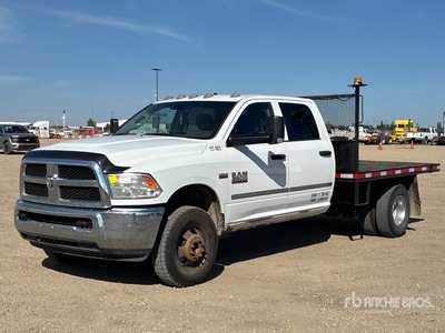 2016 Ram 3500 4x4 Crew Cab Camion à Plateau