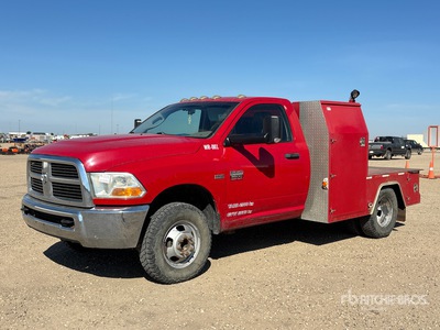 2012 Ram 3500 Heavy Duty 4x4 Camion à Plateau
