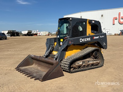2012 John Deere 329D Two-Speed Chargeuse sur rails compacte