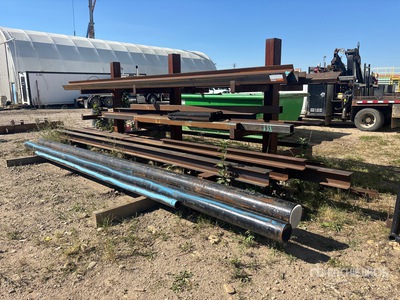 Quantity of (2) Large Material Rack de stockage
