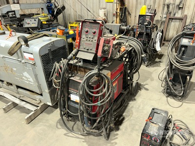 Lincoln Electric PW455M/STT Electric Welder