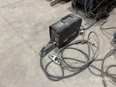Lincoln Electric LN-25 مغذي الأسلاك