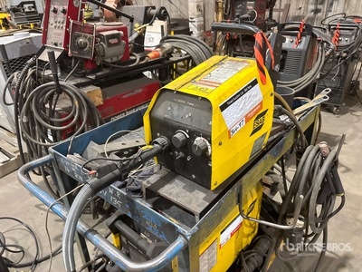 ESAB Warrier Feed 304 مغذي الأسلاك