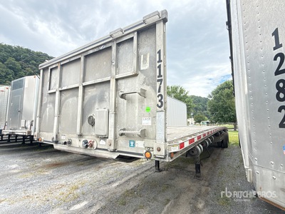 2015 East BST II 48 ft T/A Spread Axle Flatbed Trailer