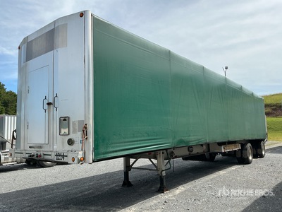 2017 MAC TNAR48AA Curtain Side Trailer