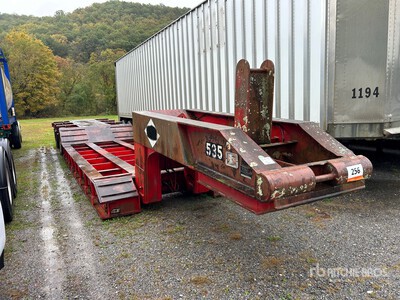 1963 Fruehauf 75 ton Tri/A Removable Gooseneck Lowboy Trailer (Inoperable)