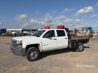 2018 Chevrolet Silverado 2500HD 4x4 Crew Cab Flatbed Truck