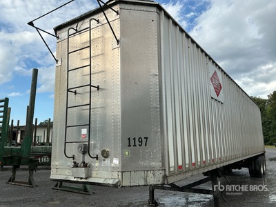 2016 Pitts CV45 45 ft T/A Chip Trailer