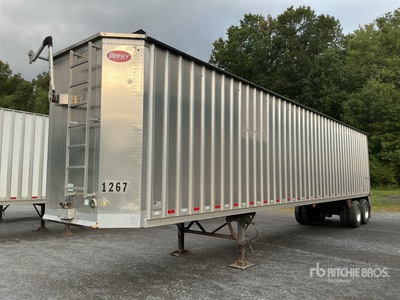 2021 Dorsey CV45 45 ft T/A Chip Trailer