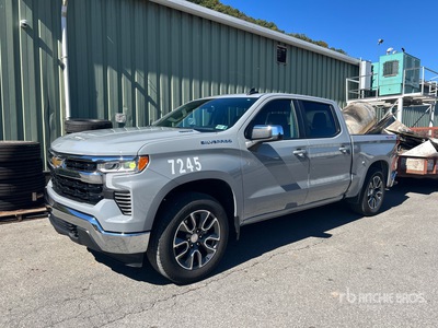2024 Chevrolet Silverado 1500 LT 4x4 Crew Cab Pickup