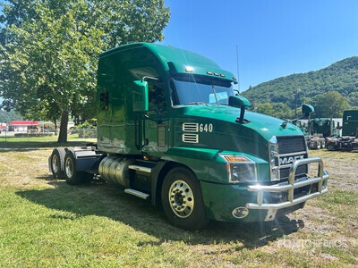 2020 Mack Anthem AN64T Sleeper Truck Tractor