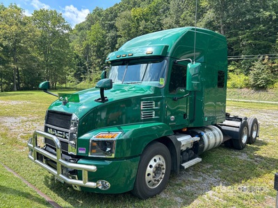 2020 Mack Anthem AN64T T/A Sleeper Truck Tractor