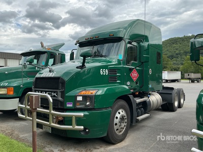 2021 Mack Anthem AN64T Cabeza Tractora Cabina Dormitorio