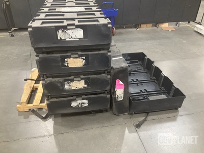 (5) Skyline Storage Cases