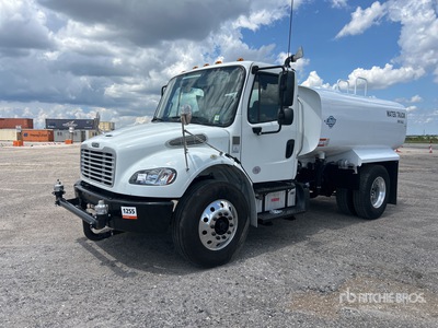 2019 Freightliner M2 106 2000 gal 4x2 Water Truck