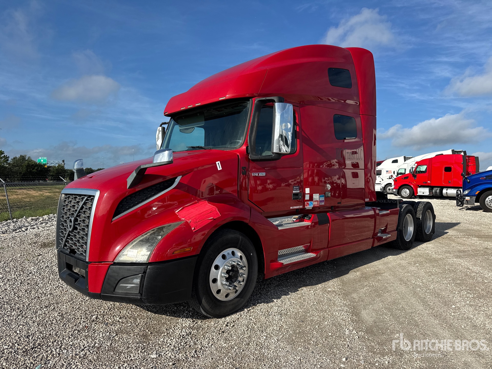2019 Volvo VNL760 6x4 T/A Sleeper Truck Tractor