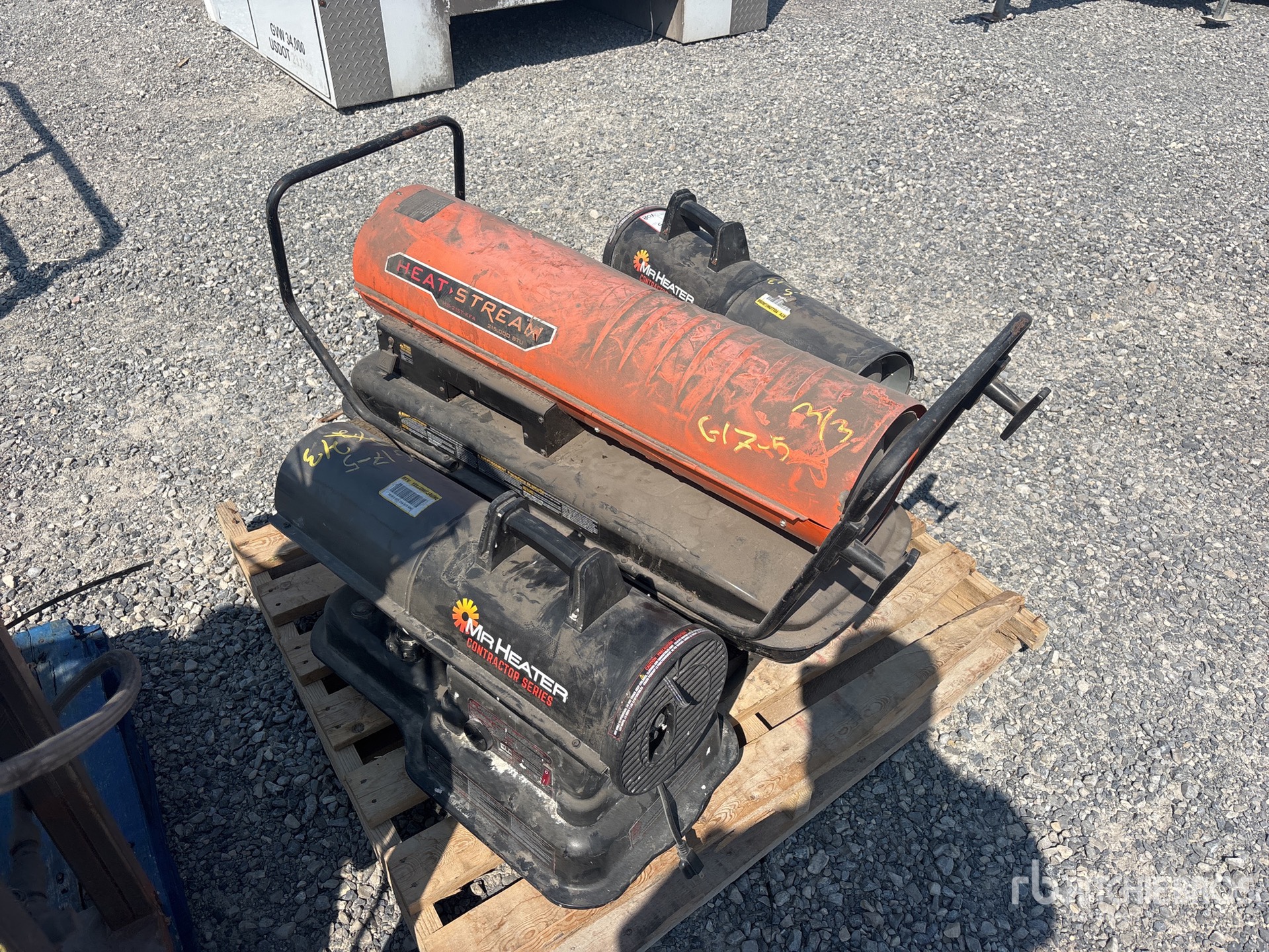 Quantity of (3) 215000 BTU Space Heater