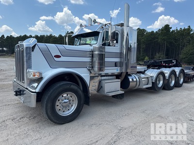 2020 Peterbilt 389 6x4 Heavy Haul T/A Day Cab Truck Tractor