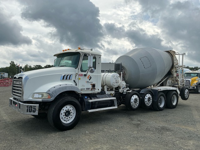 2019 Mack Granite GR64B 12x4 Mixer Truck 2019 Mack Granite GR64B 12x4 Mixer Truck