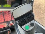 Control Station with Auxiliary Hydraulic Control