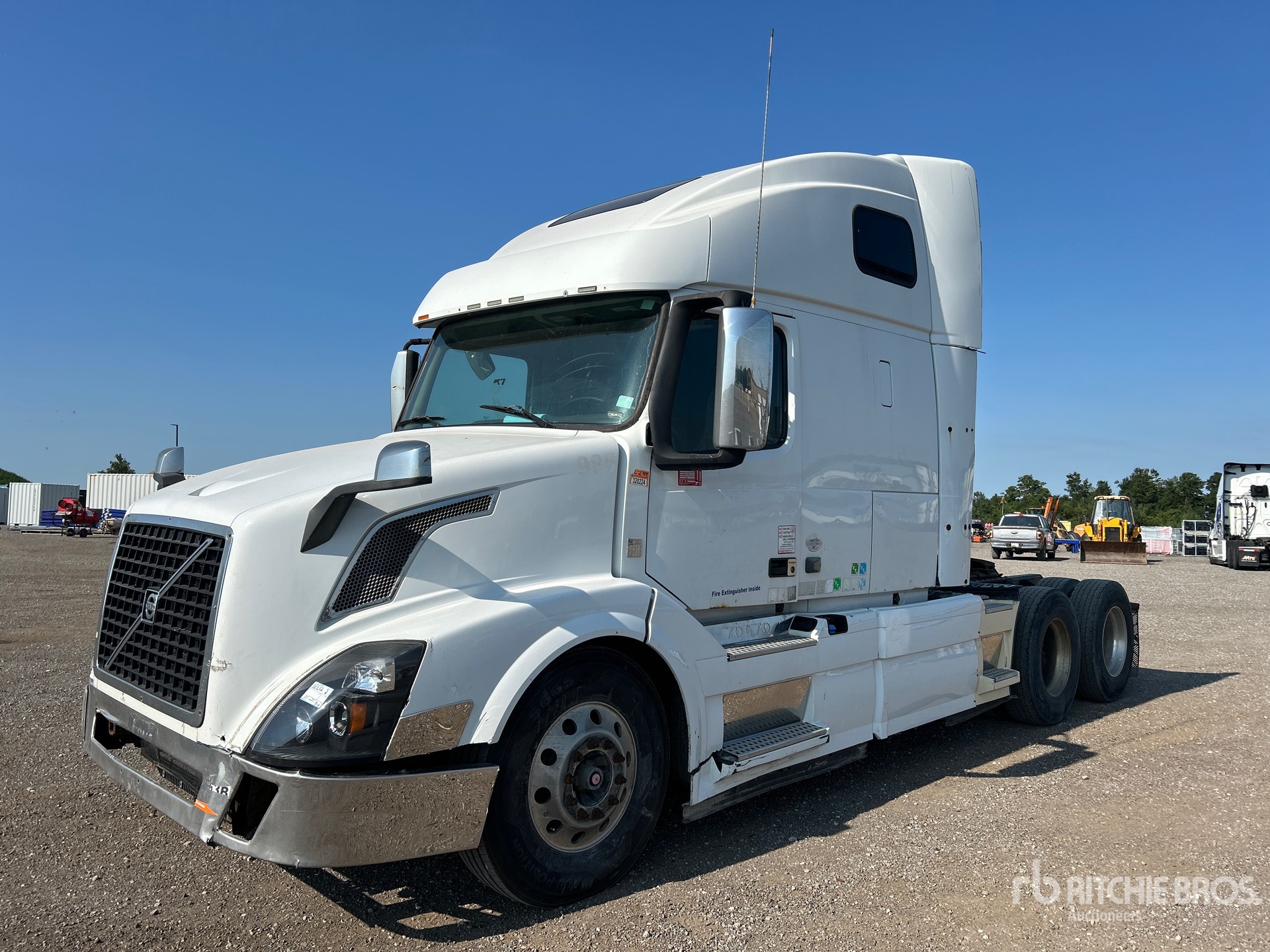2013 Volvo VNL 6x4 T/A Sleeper Truck Tractor