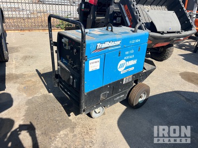 2021 Miller Trailblazer 325 305 A Skid-Mounted Multi-Process Soudeuse à moteur