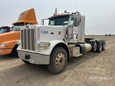 2020 Peterbilt 389 Tri/A Day Cab Truck Tractor