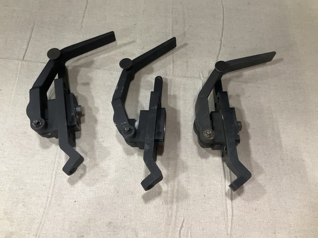 (3) ARCH Global Precision 68112374-00 Manual Control Handles