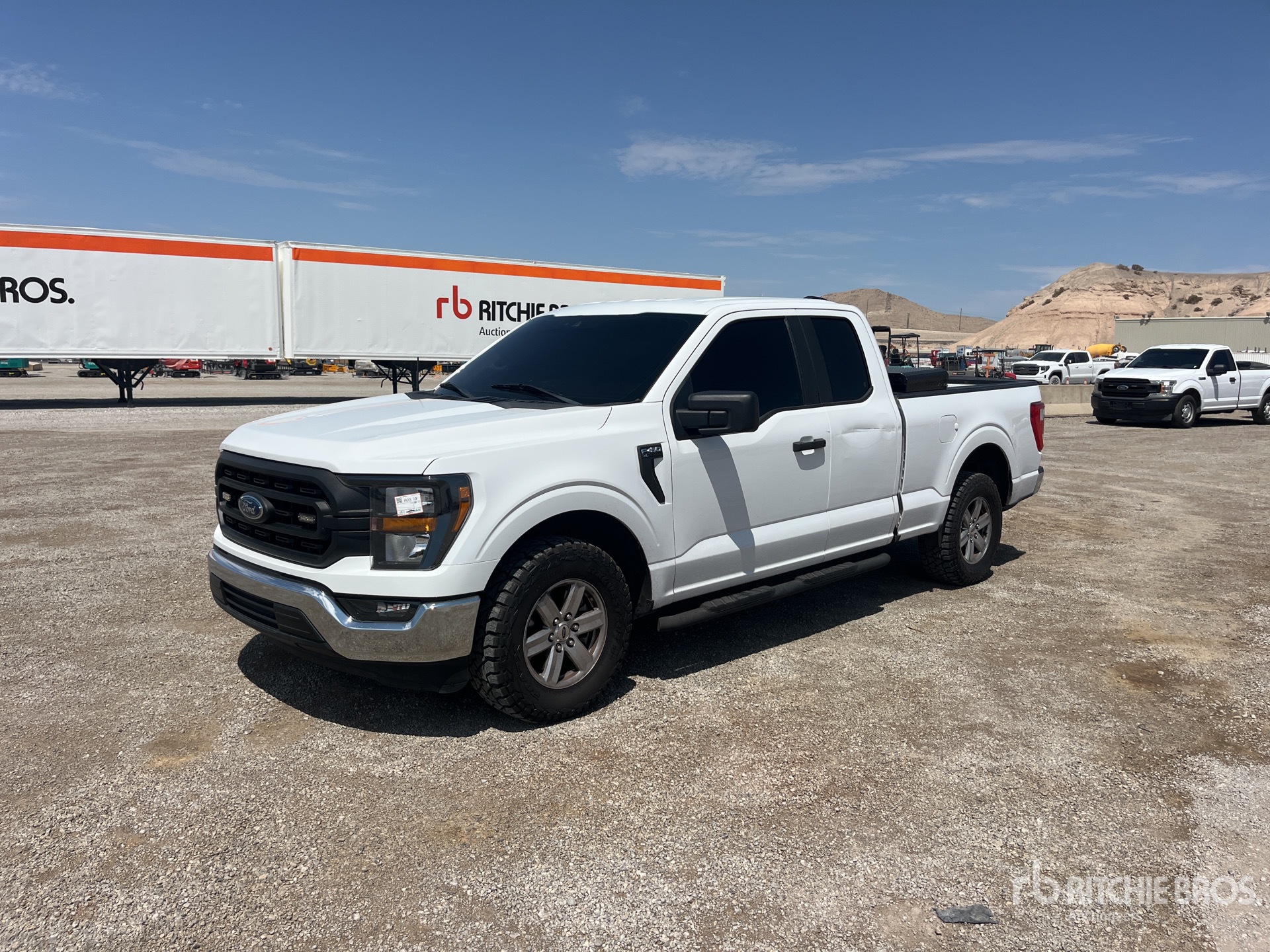 2023 Ford F-150 XL 4x2 Extended Cab Pickup