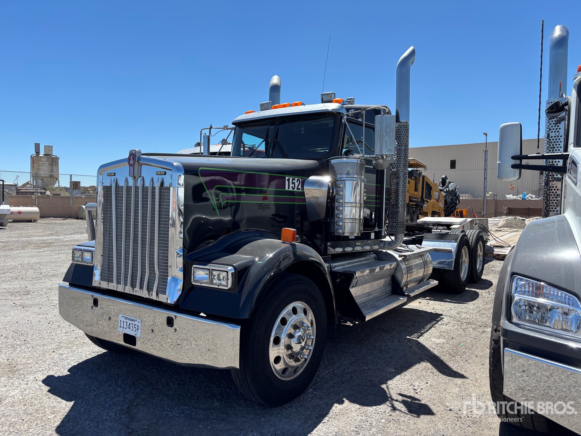 2019 Kenworth W900L T/A Sleeper Truck Tractor