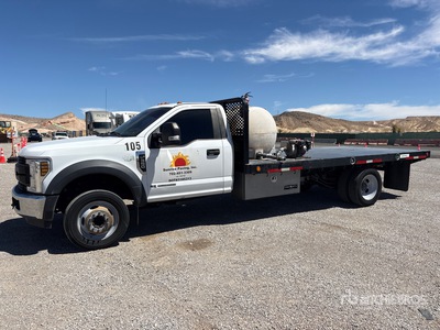 2019 Ford F-550 XL 4x2 Flatbed Truck
