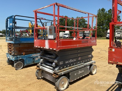 2021 Skyjack SJ4732 Electric Scissor Lift