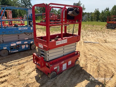 2018 MEC 1330SE Electric Scissor Lift