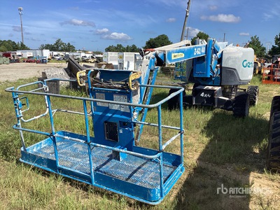 2018 Genie Z-62/40 4WD Diesel Articulating Boom Lift