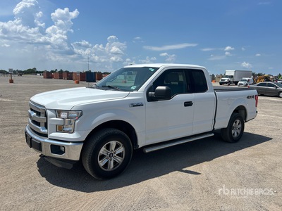 2017 Ford F-150 4x4 Extended Cab Pickup