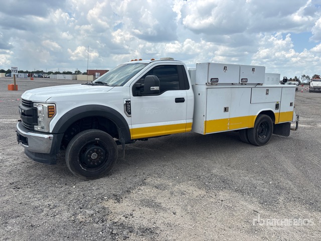 2019 Ford F-550 XL 4x4 Utility Truck