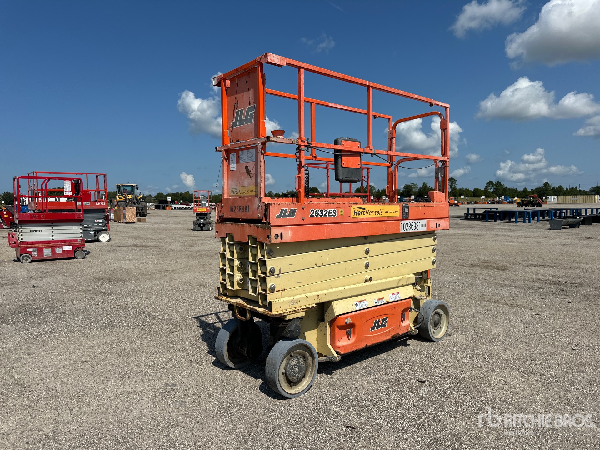 2018 JLG 2632ES Electric Scissor Lift