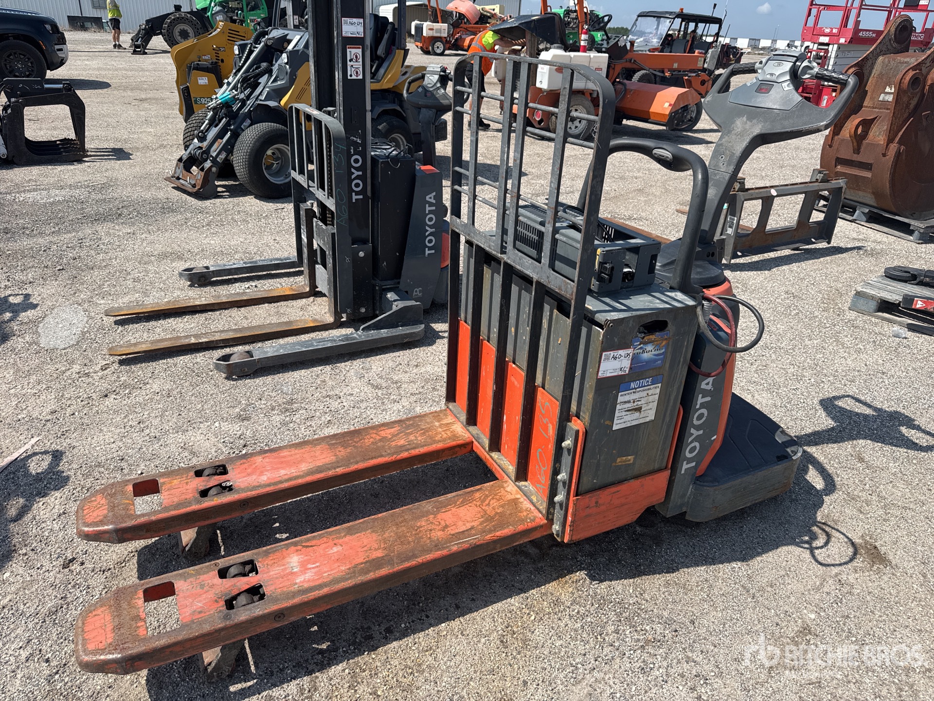 2021 Toyota 8HBE30 6000 lb Electric Lane 113 Section 1 Pallet Jack