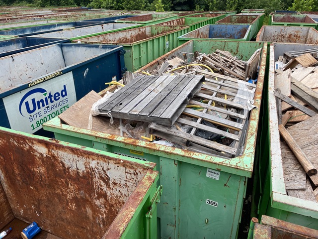 22 ft 30 cyd Roll-Off Container