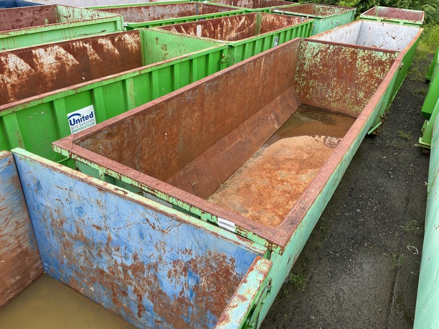 22 ft 30 cyd Roll-Off Container