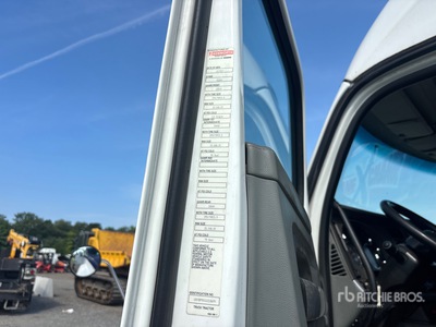 2018 Kenworth T680 T/A Sleeper Truck Tractor