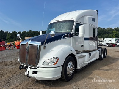 2018 Kenworth T680 6x4 T/A Sleeper Truck Tractor