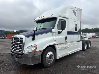 2017 Freightliner Cascadia 125 6x4 Ciągnik siodłowy T/A z kabiną sypialną