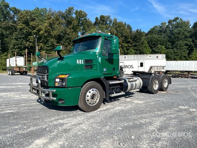 2022 Mack Anthem AN64T Tracteur routier