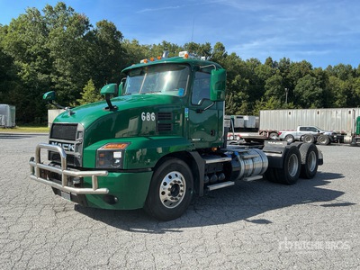 2024 Mack Anthem AN64T T/A Day Cab Truck Tractor