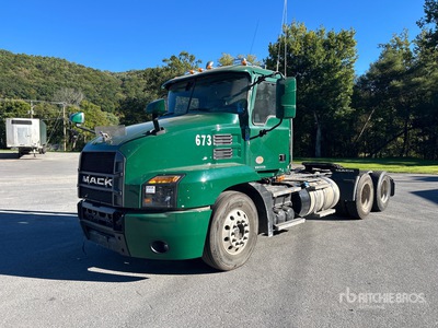 2022 Mack Anthem AN64T Cabeza Tractora Cabina Corta (Inoperable)