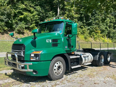 2022 Mack Anthem AN64T T/A Day Cab Truck Tractor