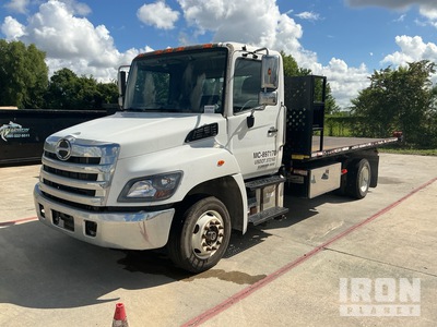 2019 (unverified) Hino 258ALP 6x2 Camión rodante