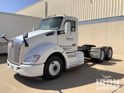 2019 Kenworth T680 6x4 T/A Day Cab Truck Tractor