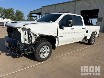 2021 Chevrolet Silverado 2500HD 4x4 Crew Cab Pickup